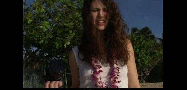  Slutty brunette picked-up and fucked in Hawaii